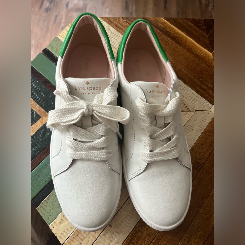 Kate Spade Alanna Leather Sneakers NEW SIZE 8.5 green